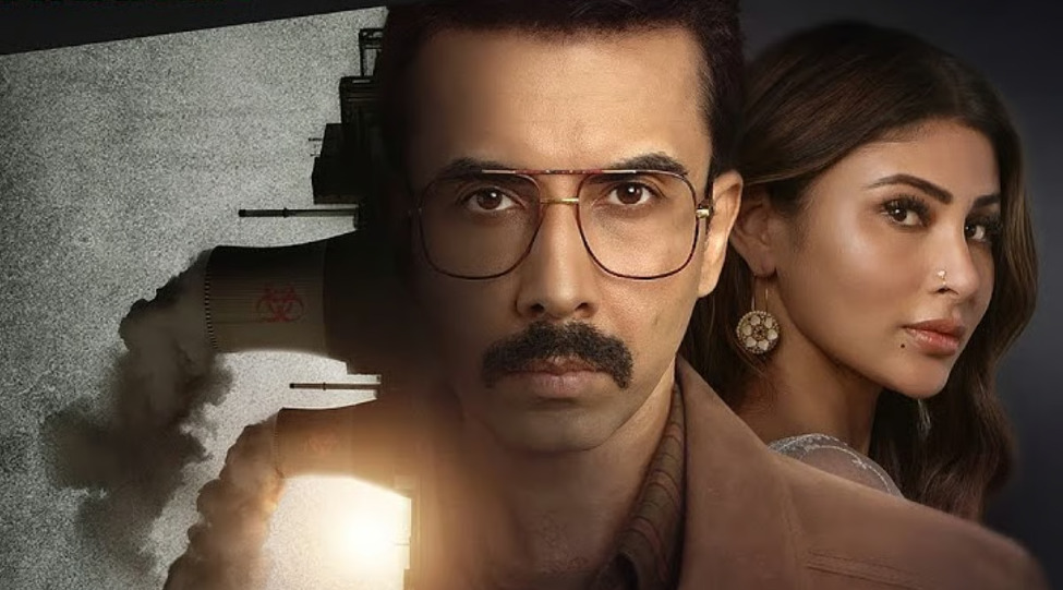 Salakaar Web Series Review – Mouni Roy and Naveen Kasturia in lead